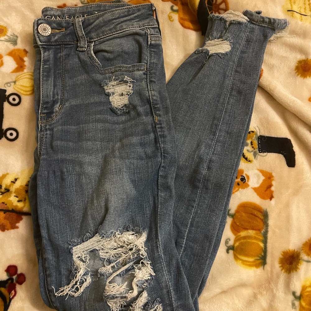 NWOT ae jeans with holes